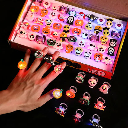 50PCS LED Halloween Rings – Cartoon Luminous Finger Lights, Glow-in-the-Dark Light-Up Rings for Halloween Party Favors & Events