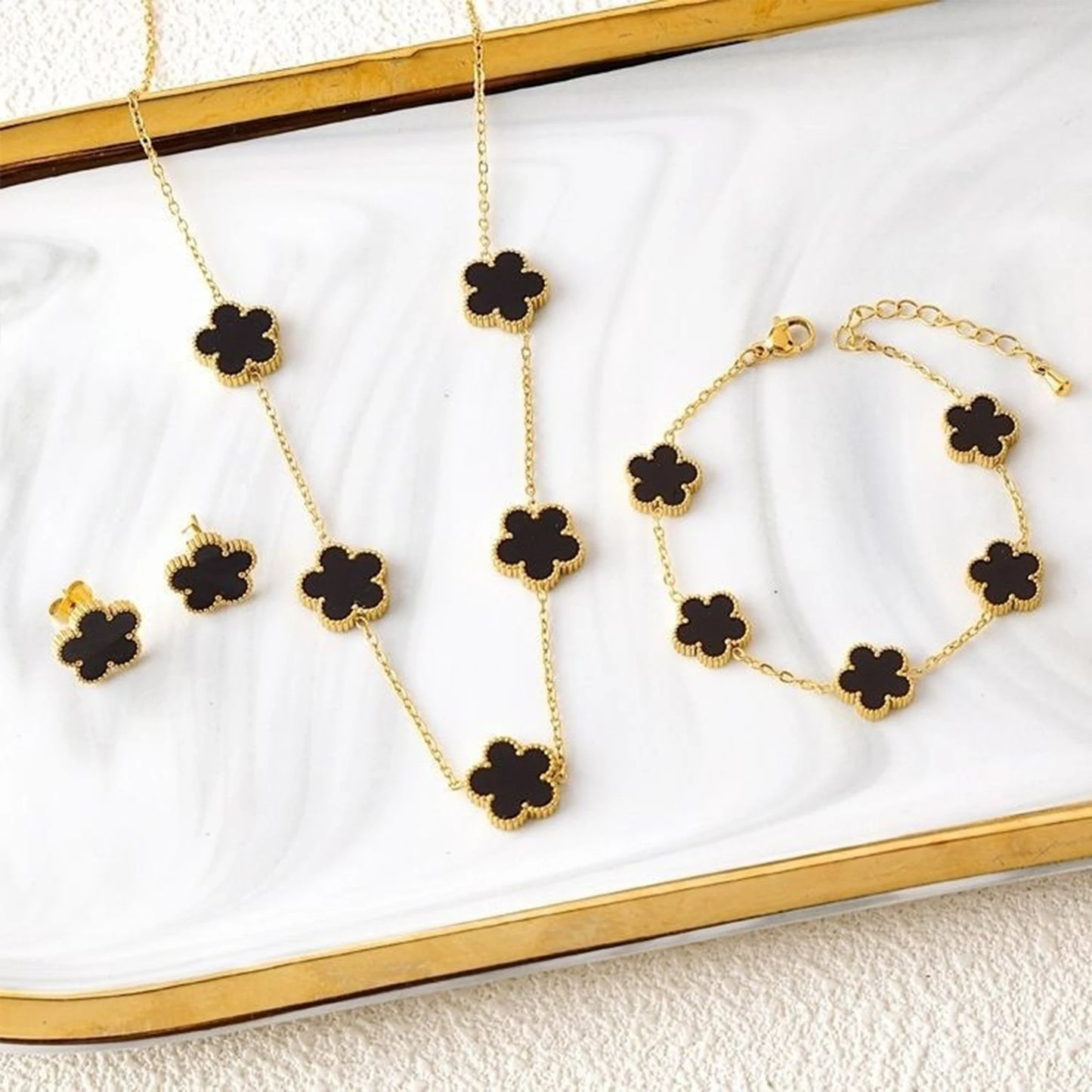 3Pcs Women’s 18K Gold Plated Five Leaf Flower Jewelry Set Clover Necklace Earrings Bracelet Party