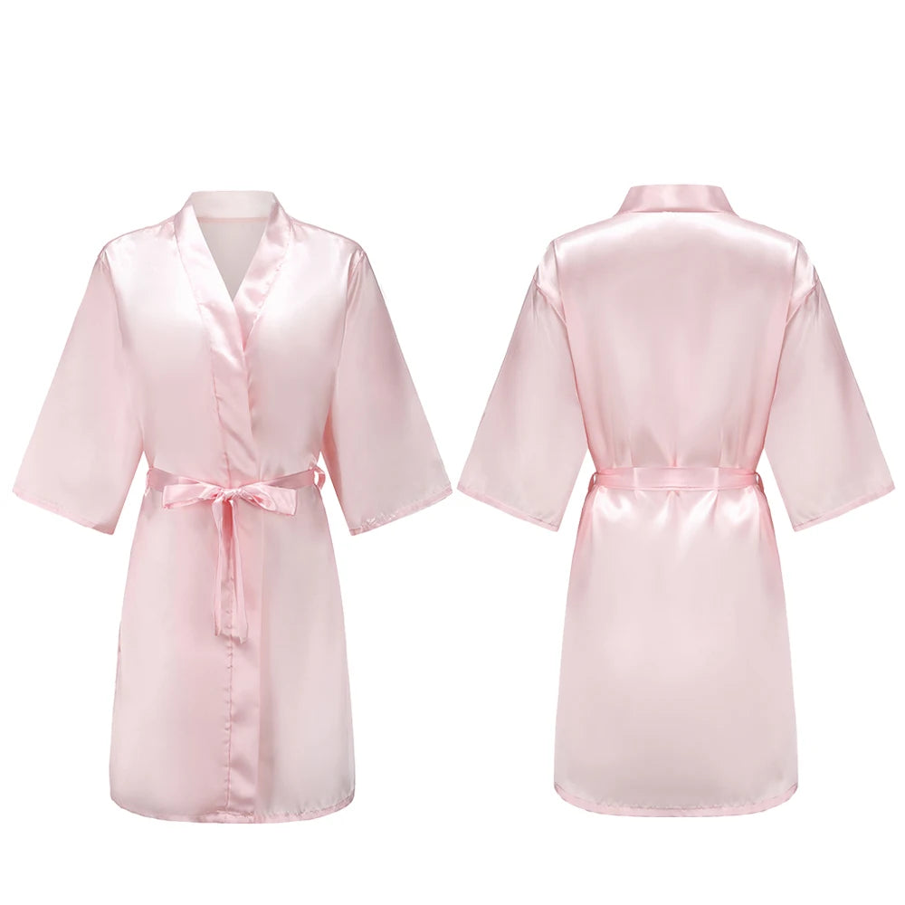 Bata de satén para mujer – Batín sedoso corto para dama de honor para la novia y fiesta de bodas | Kimono elegante para dormir