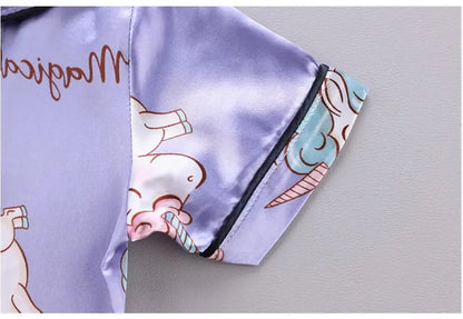 Conjunto de Pijama de Verano para Niñas – Conjunto de Pijama de Satén de Unicornio de Dibujos Animados de 2 Piezas | Ropa de Dormir Suave para Niños Pequeños con Aire Acondicionado