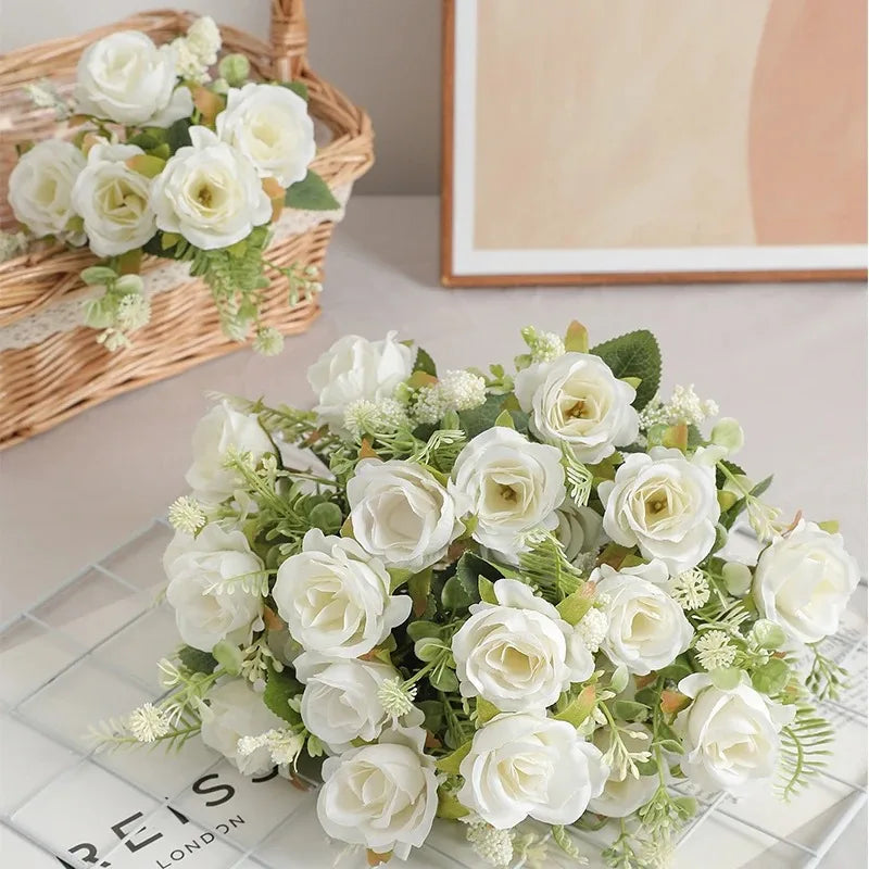 Ramo de Rosas Peonías Blancas Artificiales de 30cm – Flores Falsas de Seda con 5 Flores Grandes y 4 Capullos para Ramos de Novia, Decoración del Hogar y Arreglos Florales