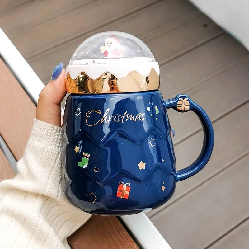 Christmas Couple Ceramic Mug – Creative Santa Claus Figurine Coffee Cup with Lid, Festive Xmas Gift for Home & Office