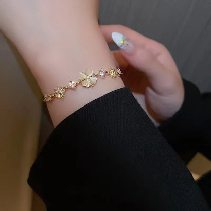 Women’s Fashion Four Leaf Grass Gold Color Adjustable Bracelet Korean Style Wedding Party Jewelry