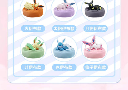 Pokémon Eevee Sleeping Pose Blind Box Figure – Cute Anime Collectible Lucky Charm Toy