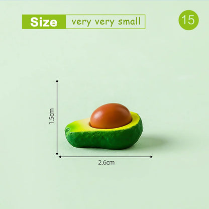 Lot de 10 mini figurines de fruits – Miniatures de fruit du dragon, noix de coco, melon d'eau, orange, pomme, banane et ananas pour la décoration de jardin miniature, les scènes de maison de poupée, les pots de plantes et les loisirs créatifs
