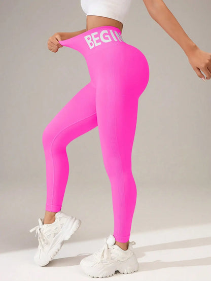 Seamless Yoga Leggings – High-Waist Butt-Lifting Quick-Dry Breathable Workout Tights with Lettering Print for Women