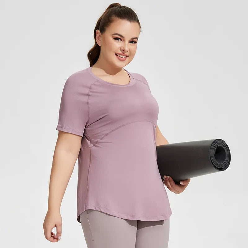 Plus Size Women's Sports T-Shirt – Short-Sleeve Breathable Fitness & Yoga Top for Gym, Running, Training & Everyday Activewear