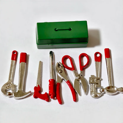 Miniature maison de poupée Kit d'outils – Clé, marteau, tournevis et pinces mini accessoires pour poupées Blythe, OB11, scènes de maison de poupée, loisirs créatifs et présentoirs de collection