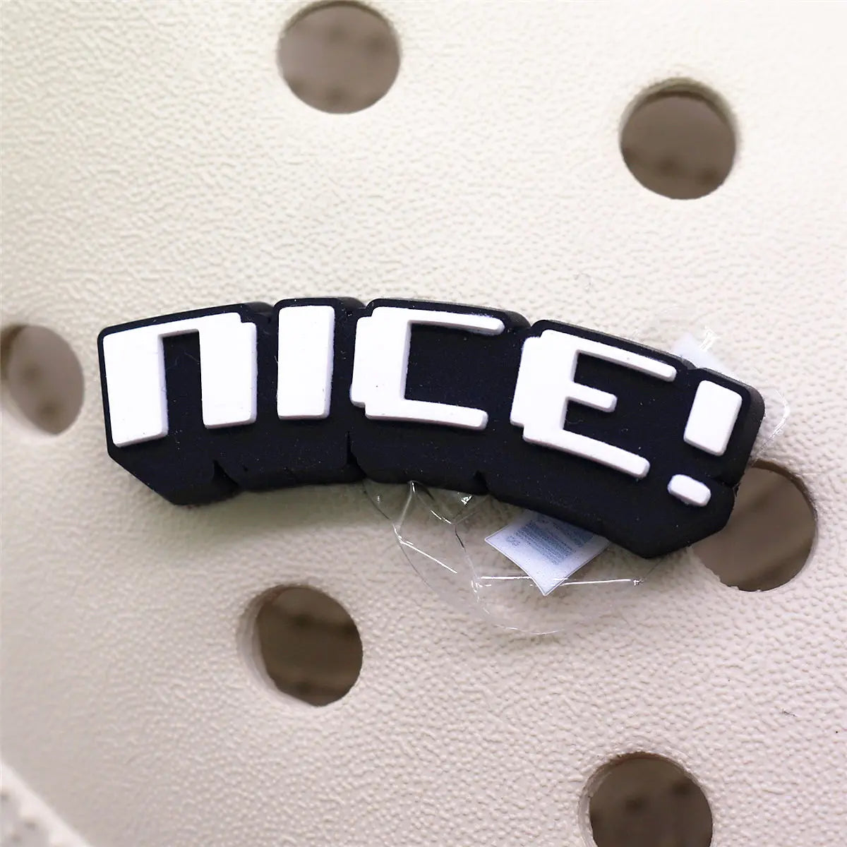 1PC Black & White PVC Shoe Charms – Skull, Ghost & Taichi Shoe Decorations, Shoe Buckle Accessories for Customization & Gifts
