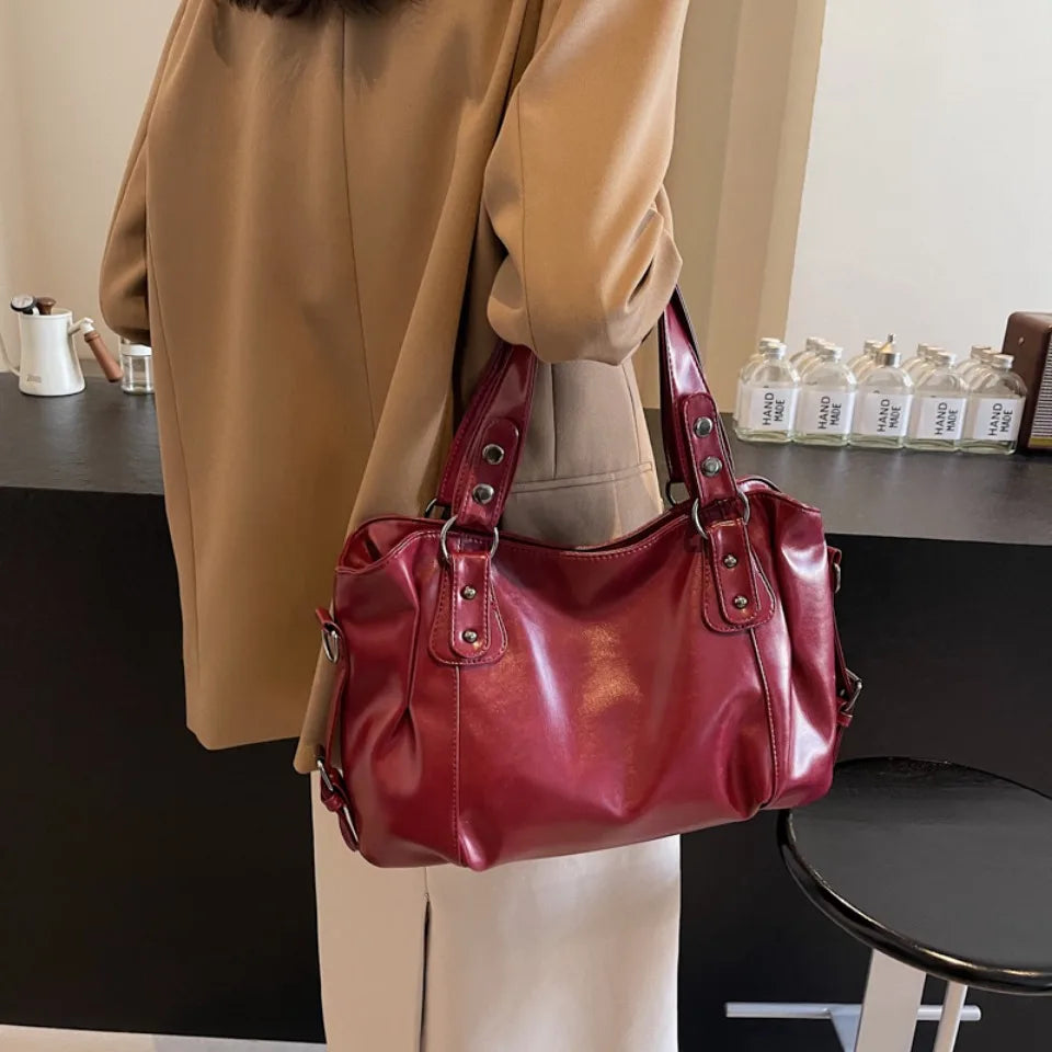Women’s PU Leather Shoulder Bag – 2026 Fashion Handbag with Soft Interior Compartment, Contrast Color Design, Zipper Closure, Stylish Everyday Purse for Work, Travel & Casual Use