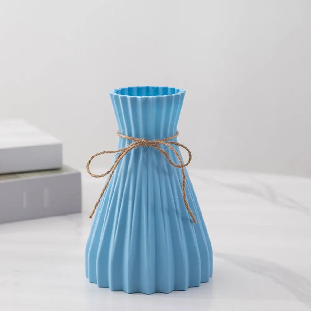 Creative Origami Style Plastic Flower Vase – Modern European Pleated Folding Decorative Vase for Fresh & Dried Flowers