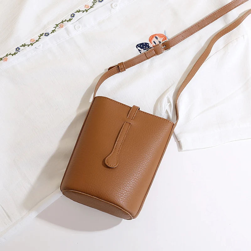 Bolso de cuero sintético suave para mujer, bandolera de gran capacidad con bolsillo para el móvil