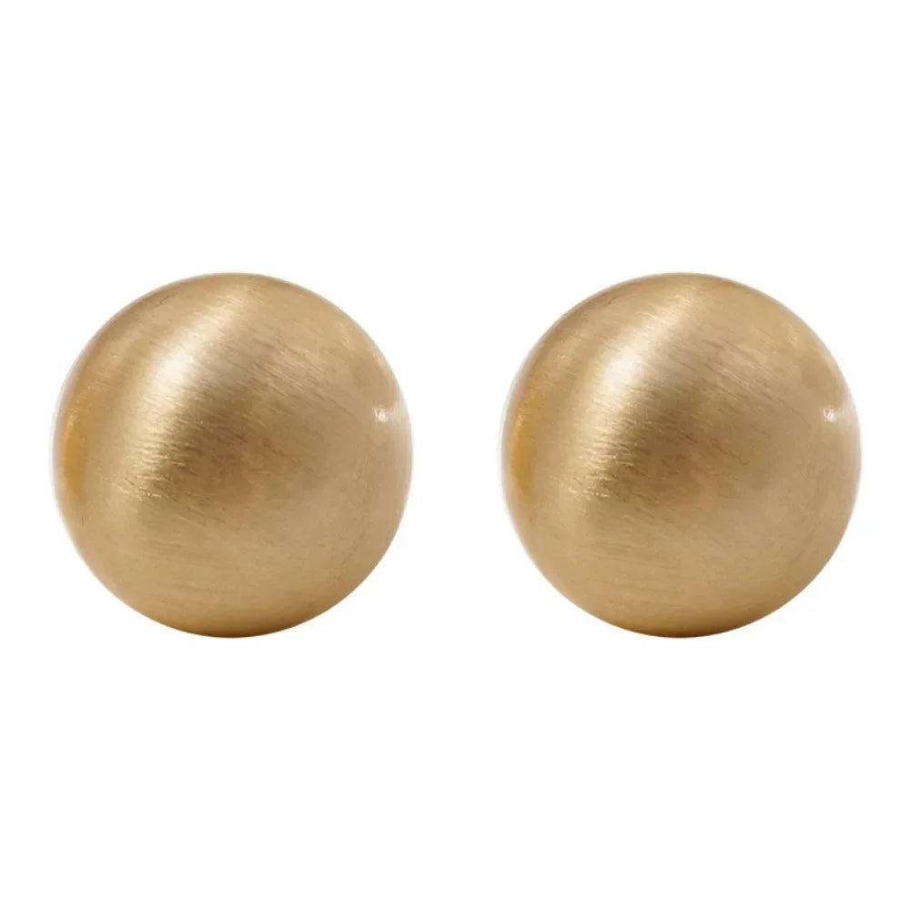 Women’s Charm Exaggerated Round Matte Stud Earrings Korean Fashion Party Temperament Jewelry