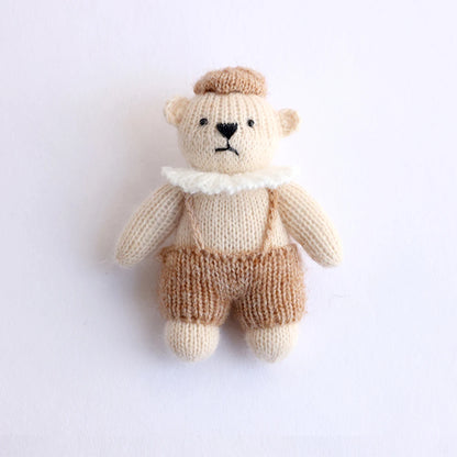 Accessoire Photo Ours en Peluche Tricoté Fait Main – Adorable Poupée Animal en Mohair au Crochet pour Séances Photo de Nouveaux-Nés & Stylisme Studio