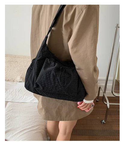 Bolso de hombro de nailon estilo coreano – Bolso tote sencillo a cuadros con cremallera y diseño de nube plisada con cordón ajustable, bandolera de moda para mujer, bolso de mano casual para el día a día