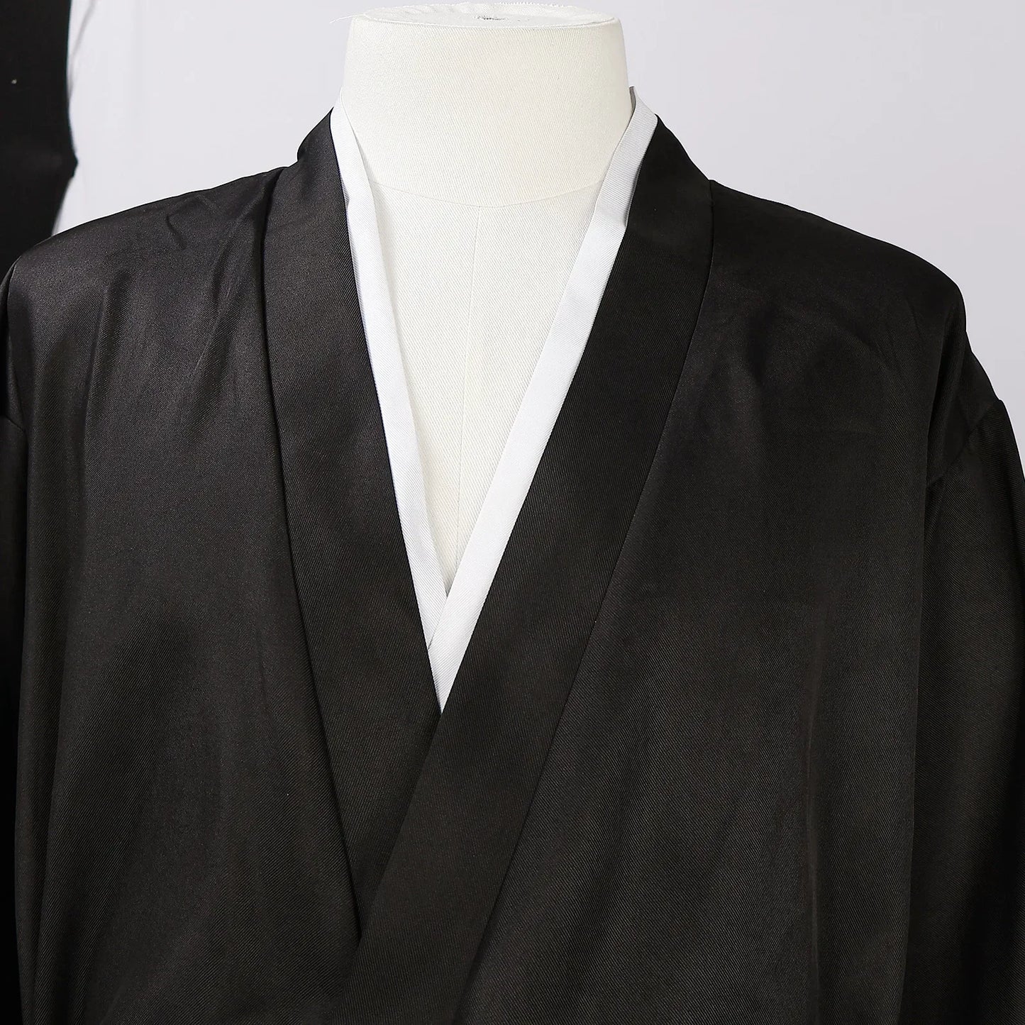 Bleach Kuchiki Rukia Cosplay Costume – Kimono Uniform Set | Unisex Anime Soul Society Outfit (Halloween / Party / Comic Con)