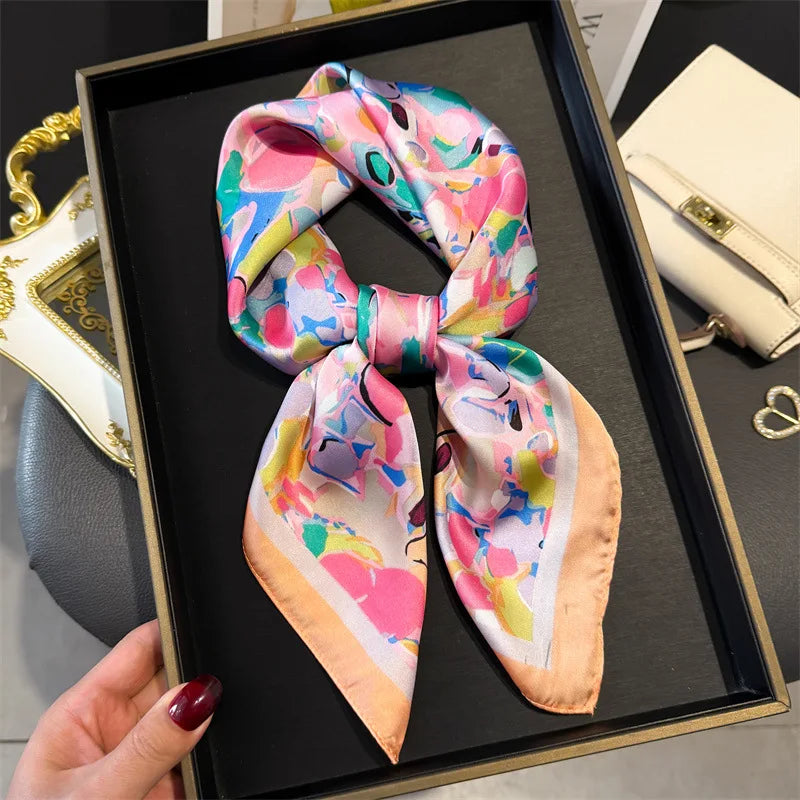 2024 Lujosa Bufanda Cuadrada de Seda de 70cm para Mujer con Estampado Floral, Pañuelo de Diseñador, Fular, Chal, Hiyab, Diadema, Lazos