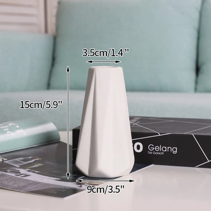 Florero Nórdico de Cerámica Blanca – Jarrón Decorativo Moderno para Sala de Estar, Decoración del Hogar y Escritorio