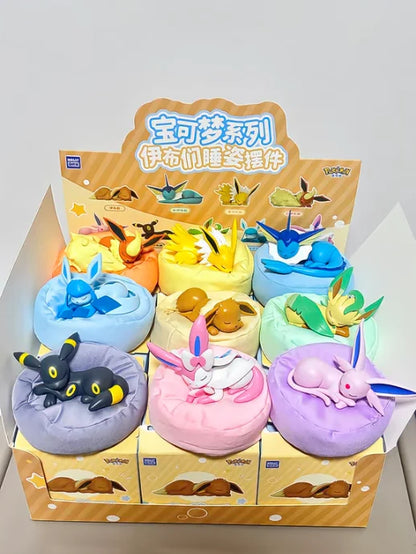 Pokémon Eevee Sleeping Pose Blind Box Figure – Cute Anime Collectible Lucky Charm Toy