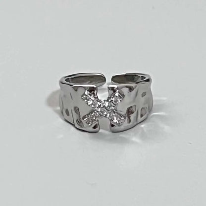 Anillo Ajustable Vintage Cruz y Estrella Irregular – Anillo Abierto Gótico Punk Plateado para Pareja, Hombre y Mujer | Joyería de Regalo Y2K E-Girl