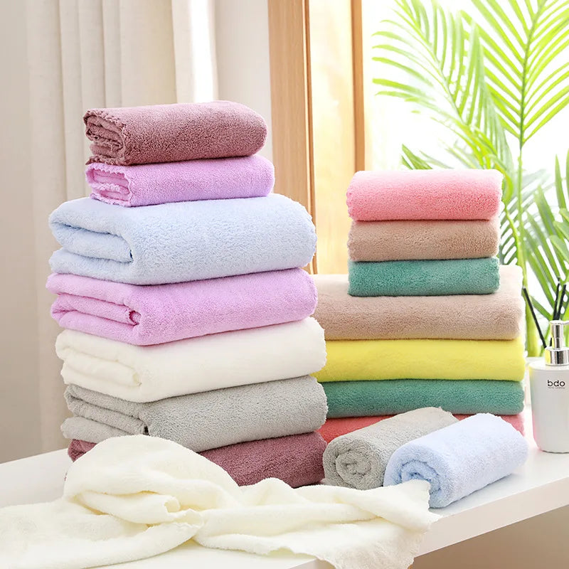 Juego de 2 toallas de baño de terciopelo coral – Súper suaves, altamente absorbentes, de secado rápido, calidad de hotel y spa de lujo para adultos, baño, hogar y viajes
