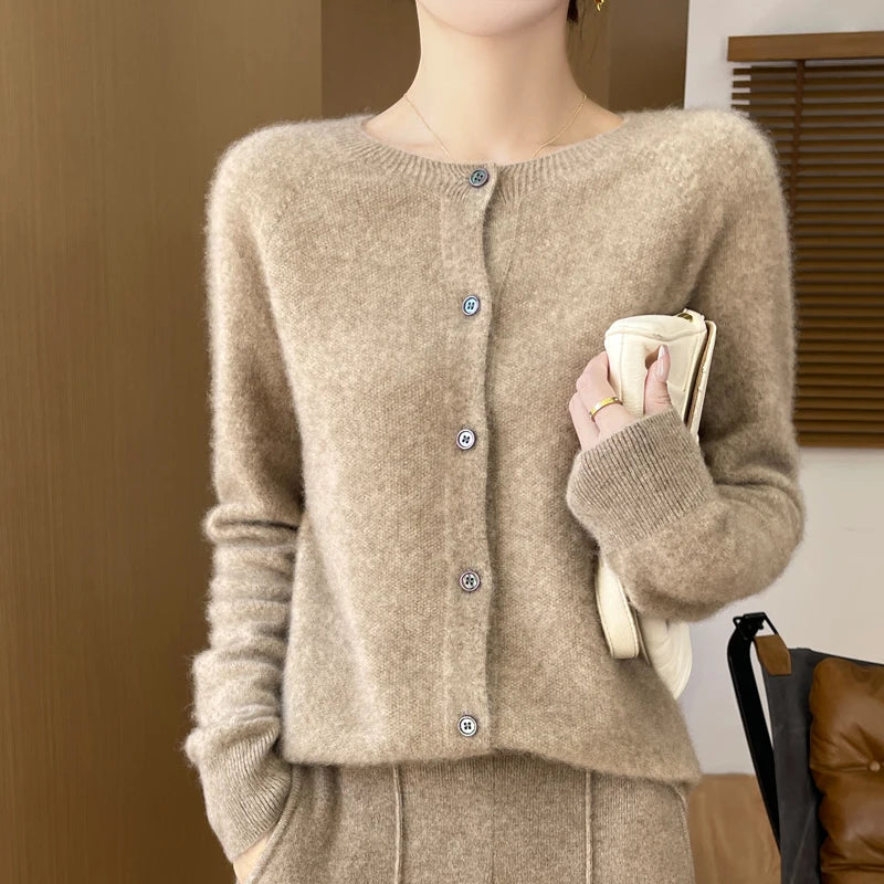 Women's 100% Merino Wool Long-Sleeve Sweater – O-Neck Knit Cardigan-Style Top for Spring & Autumn, Soft Basic Fashion Knitwear