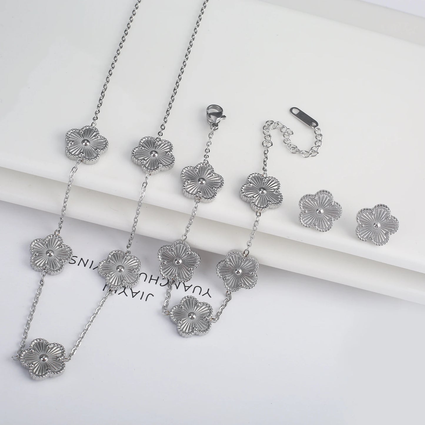 Stainless Steel Five Leaf Flower Clover Bracelet for Women Girls Adjustable Laser Petal Classic Brand Jewelry Gift