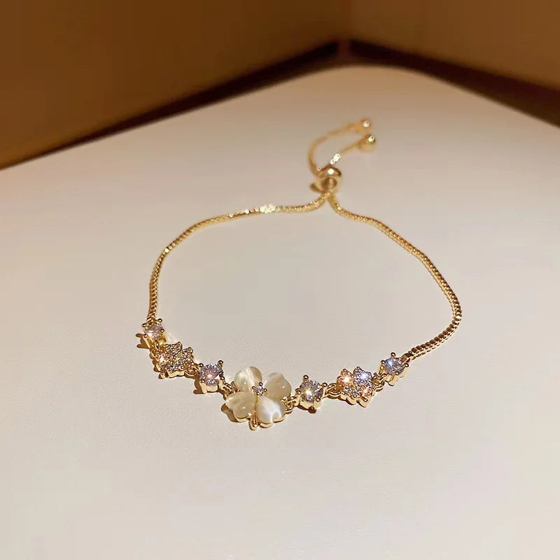 Women’s Fashion Four Leaf Grass Gold Color Adjustable Bracelet Korean Style Wedding Party Jewelry
