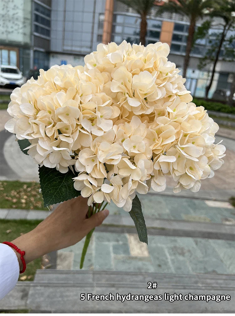 Bouquet d'Hortensias Artificiels à 5 Têtes – Fleurs Artificielles en Soie pour Décoration de Mariage, Arrangements de Fête, Décoration de Salon & Accessoires Floraux pour la Maison