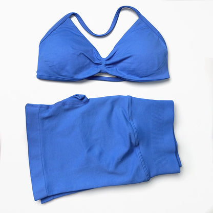 Seamless 2-Piece Yoga Sports Set – Strappy Halter Crop Top with Removable Pads & Quick-Dry Backless Shorts for Gym and Fitness