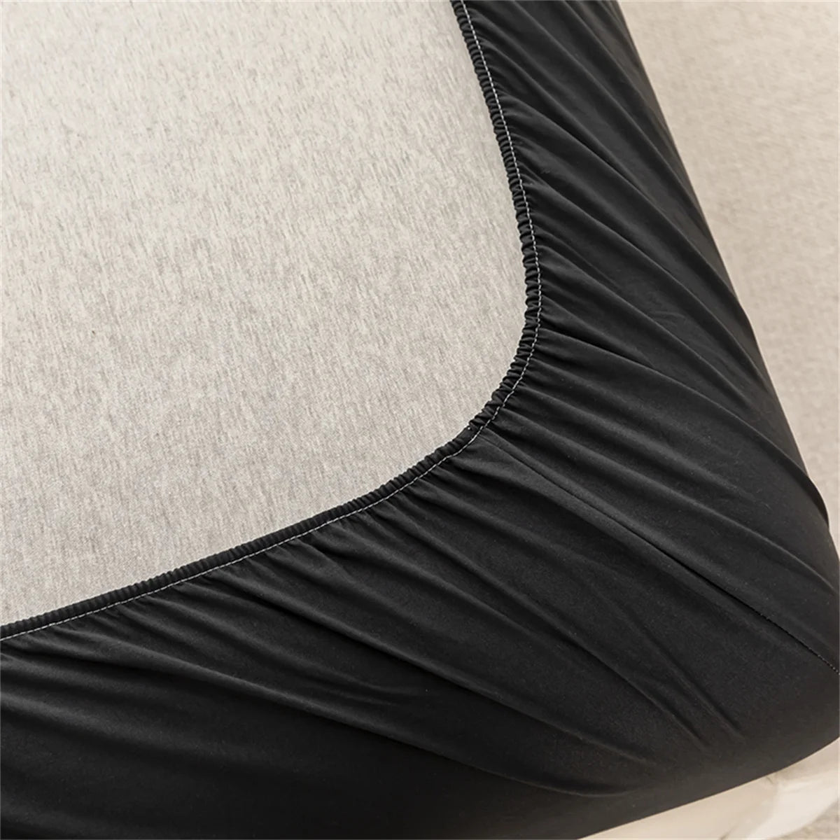 Kuup Waterproof Mattress Protector – Soft Breathable Fitted Mattress Cover with Elastic Band