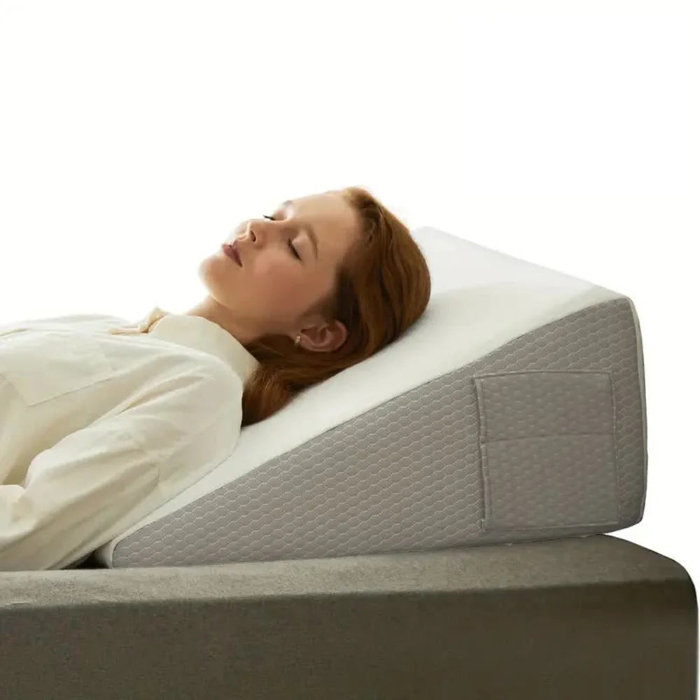 Oreiller cale de lit – Oreiller de soutien triangulaire en mousse à mémoire de forme, coussin de positionnement corporel ergonomique pour l'élévation des jambes, le confort de sommeil, le soulagement du ronflement et la relaxation dans la chambre