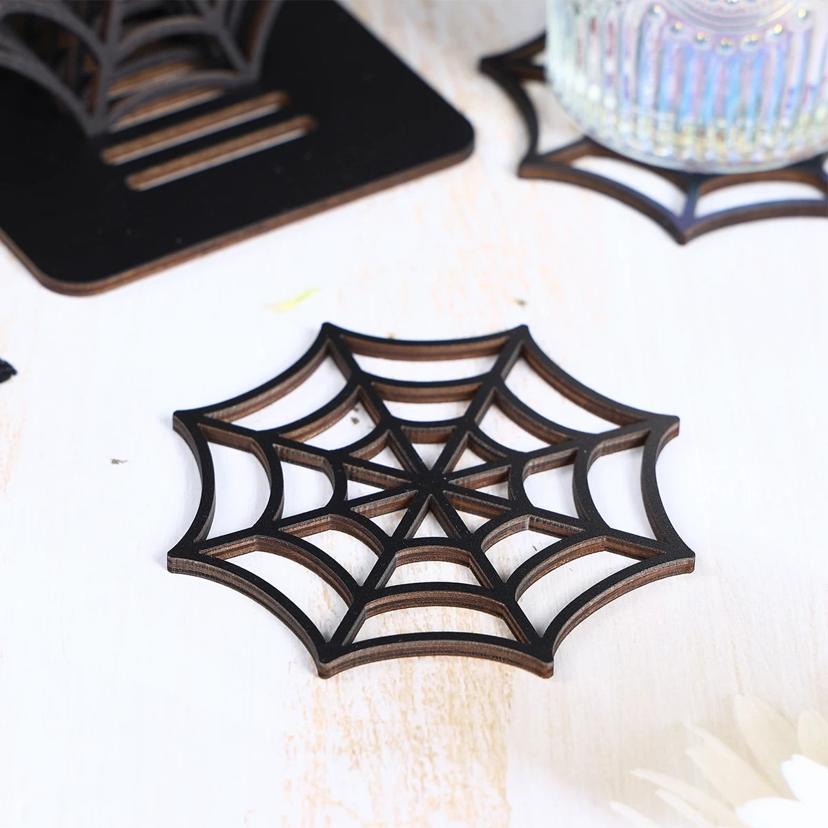 Halloween Spider Web Placemat and Coaster Set, Wooden Spider Web Table Decor with Storage Base, Gothic Halloween Party Table Accessories, Spooky Home Decoration and Party Supplies