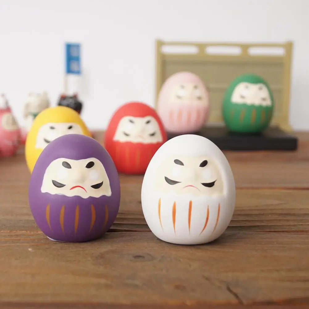 Japanese Daruma Doll Figurine – Traditional Ceramic Lucky Fortune Charm, Miniature Home Decor Ornament & Cultural Gift