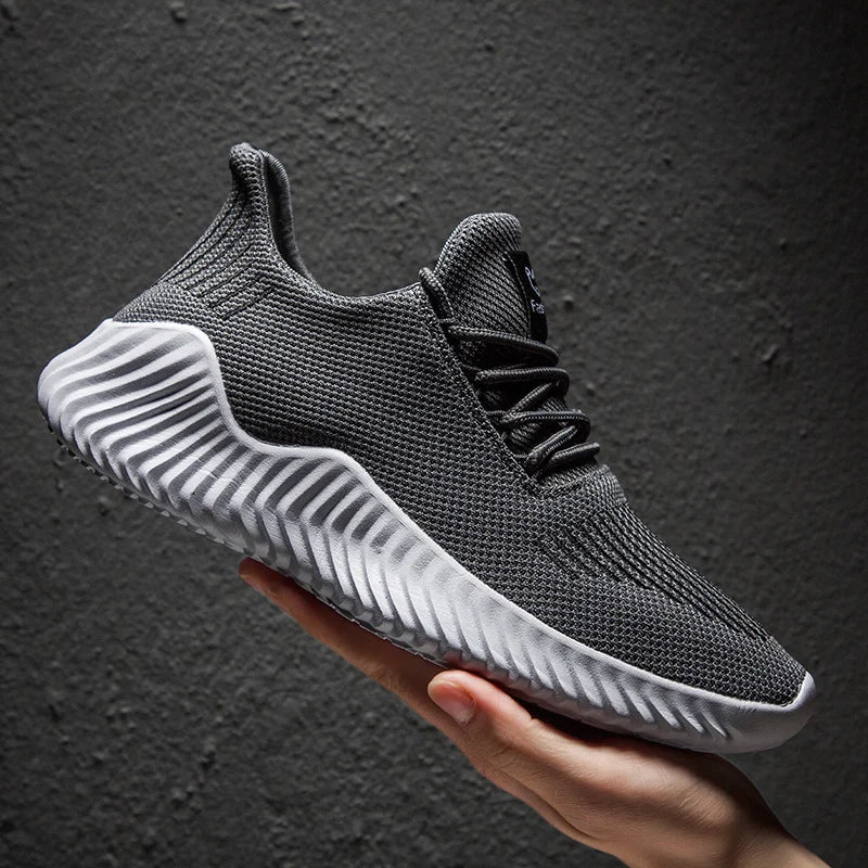 Baskets Blanches Décontractées pour Homme – Chaussures de Marche Respirantes Légères, Baskets de Sport Tendance avec Grandes Tailles