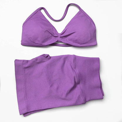 Seamless 2-Piece Yoga Sports Set – Strappy Halter Crop Top with Removable Pads & Quick-Dry Backless Shorts for Gym and Fitness