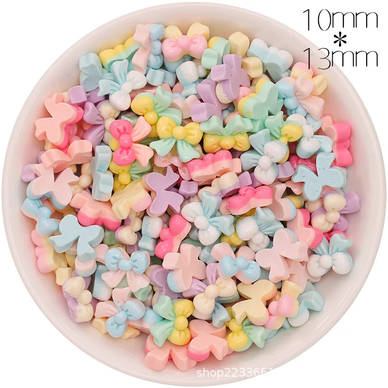 30/300pcs Mini Breloques en Résine Bonbon Fleur Amour – Mignons Accessoires de Bricolage pour Nail Art, Barrettes à Cheveux, Scrapbooking, Bijoux Faits Main et Projets Créatifs pour Enfants