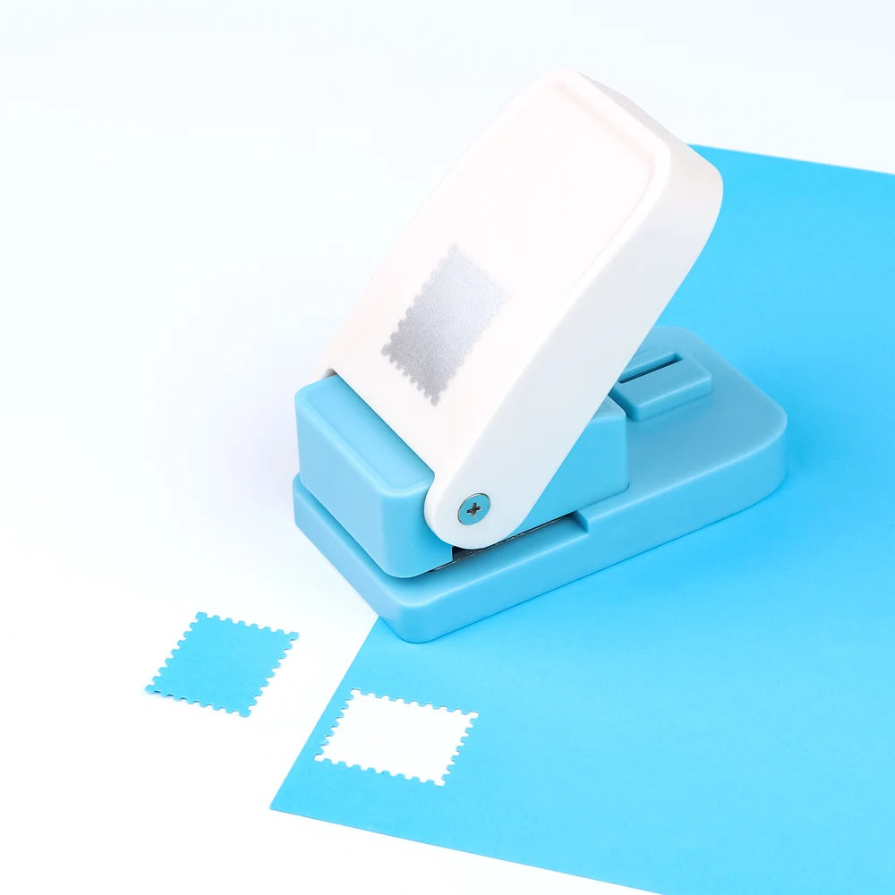 Perforadora de palanca para manualidades con diseño de sello postal rectangular de 1 x 0.8 pulgadas – Perforadora de papel para álbumes de recortes, tarjetas y manualidades de papel.