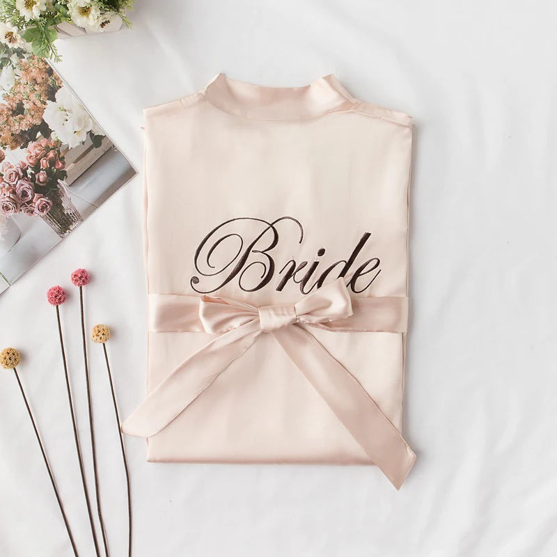 Women’s Summer Lace Kimono Robe – Bride & Bridesmaid Wedding Sleepwear Embroidered Bathrobe Night Dress