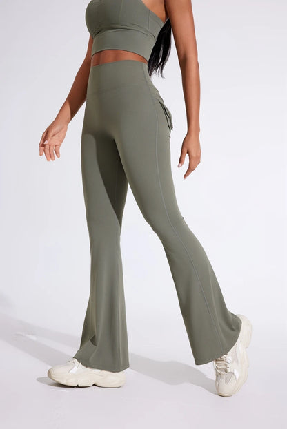 DIAS FIT JOY Pantalon de yoga évasé taille haute pour femme – Legging patte d'éléphant push-up avec poches, pantalon d'entraînement à séchage rapide pour la course, la gym, le fitness et l'exercice