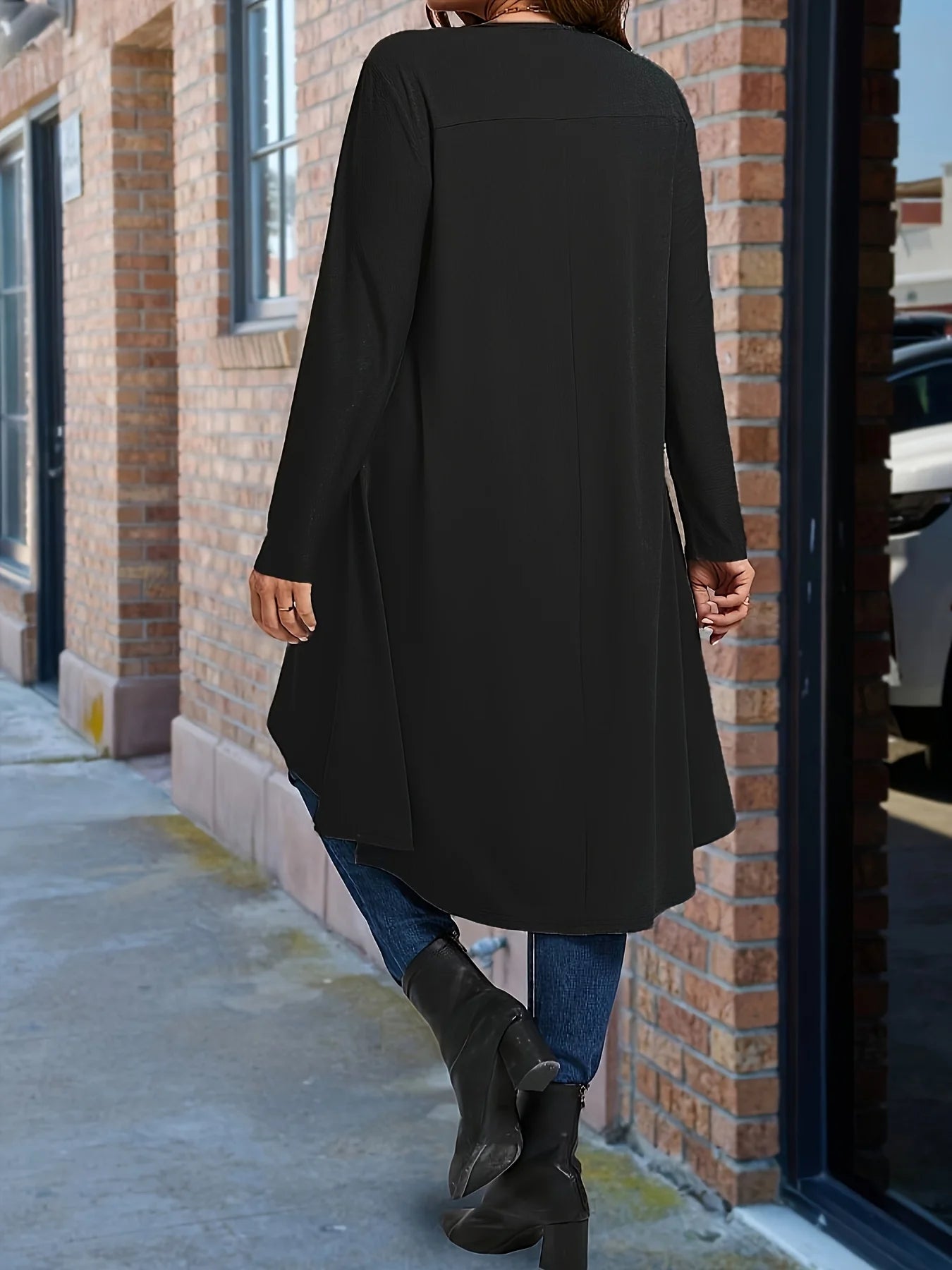Plus Size Women's Asymmetrical Hem Long Sleeve Top – Elegant Round Neck Solid Color Casual Pullover Shirt