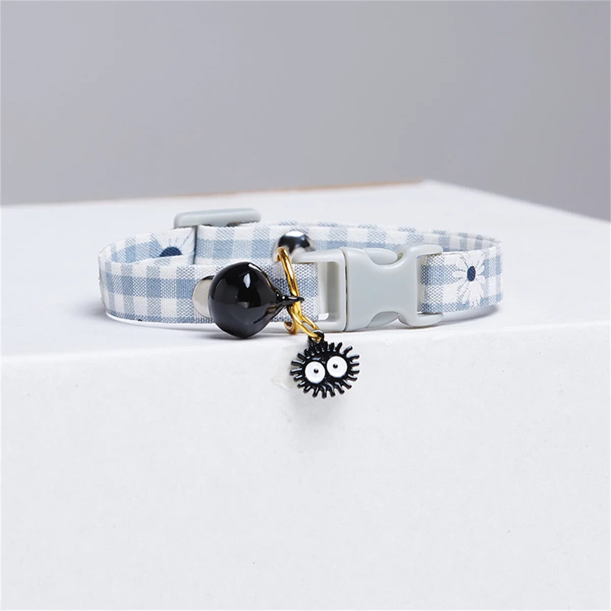 Cute Avocado Cat Collar – Adjustable Plaid Pet Collar with Bell & Candy Avocado Pendant, Cartoon Necklace for Cats & Small Dogs