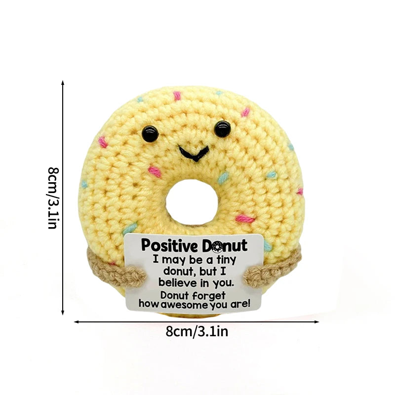 Poupée à énergie positive tissée à la main – Figurine en crochet de légumes et d'animaux avec carte de câlins, cadeau de festival fait à la main et artisanat de décoration intérieure créatif