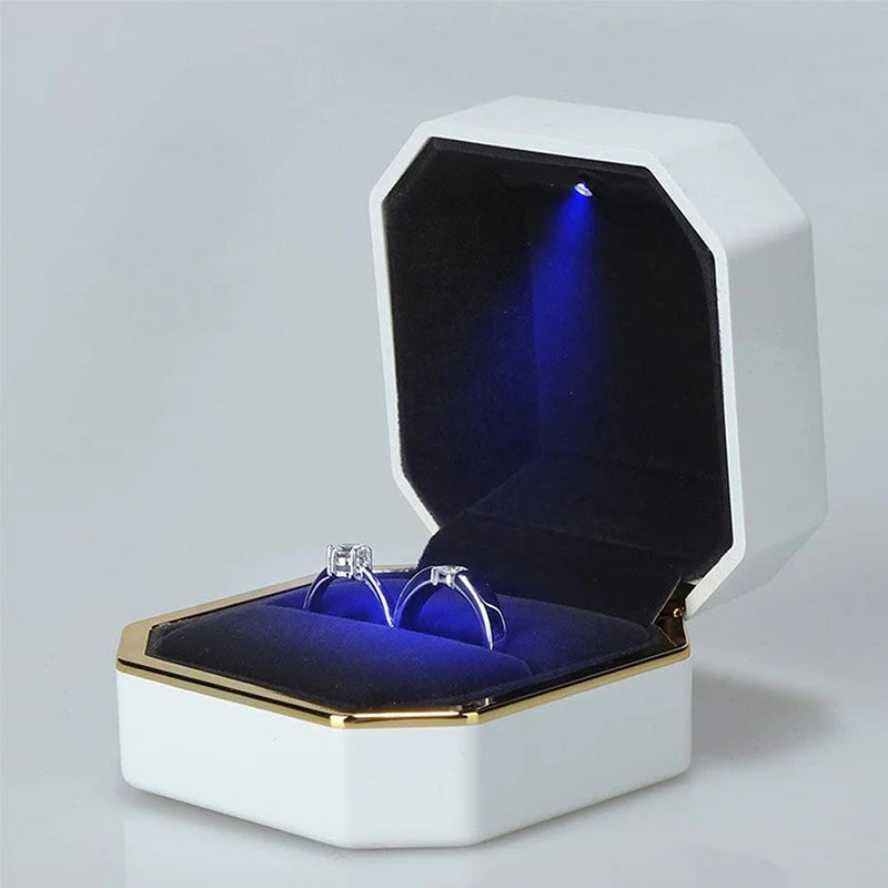 LED Velvet Jewelry Gift Box for Rings, Necklaces & Pendants – Luxury Lighted Proposal, Engagement & Wedding Display Case
