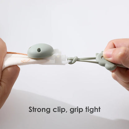 Clip de Chupete de Silicona sin BPA – Sujetachupetes de Una Sola Pieza para Bebés Niños y Niñas de 3+ Meses, Accesorio Seguro para Bebés