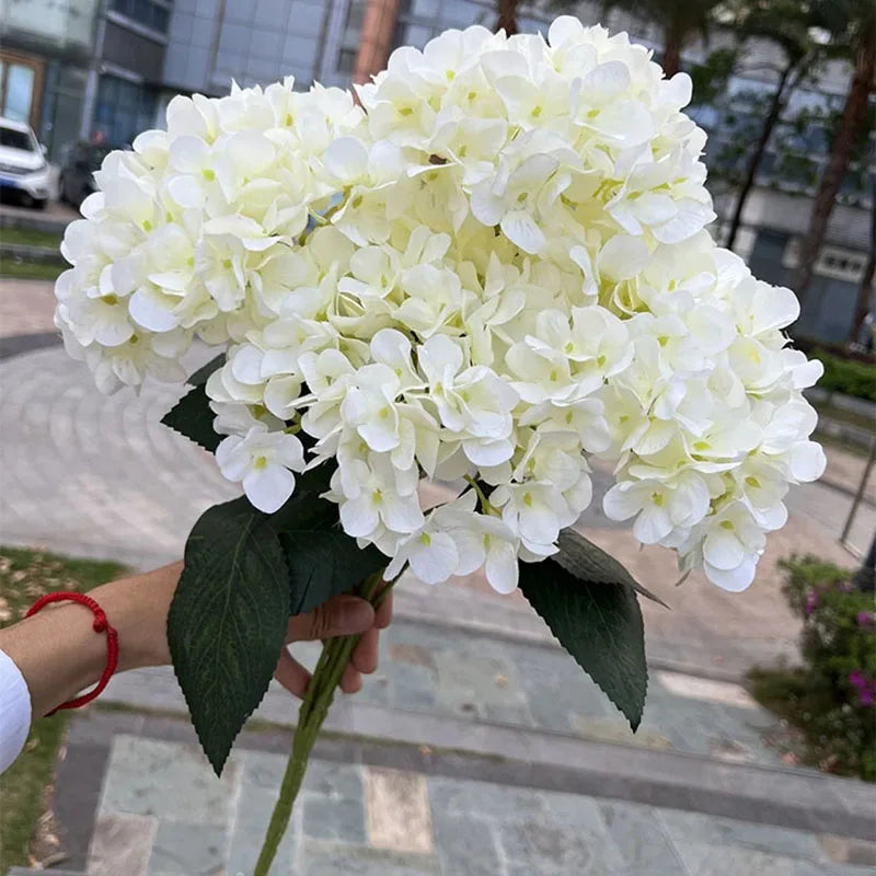 Bouquet d'Hortensias Artificiels à 5 Têtes – Fleurs Artificielles en Soie pour Décoration de Mariage, Arrangements de Fête, Décoration de Salon & Accessoires Floraux pour la Maison