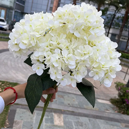 Bouquet d'Hortensias Artificiels à 5 Têtes – Fleurs Artificielles en Soie pour Décoration de Mariage, Arrangements de Fête, Décoration de Salon & Accessoires Floraux pour la Maison