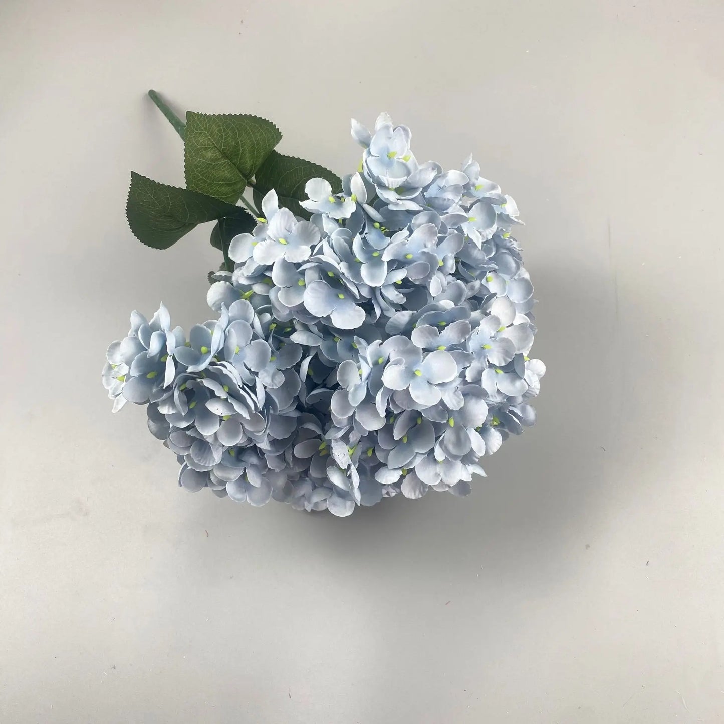 Bouquet d'Hortensias Artificiels à 5 Têtes – Fleurs Artificielles en Soie pour Décoration de Mariage, Arrangements de Fête, Décoration de Salon & Accessoires Floraux pour la Maison