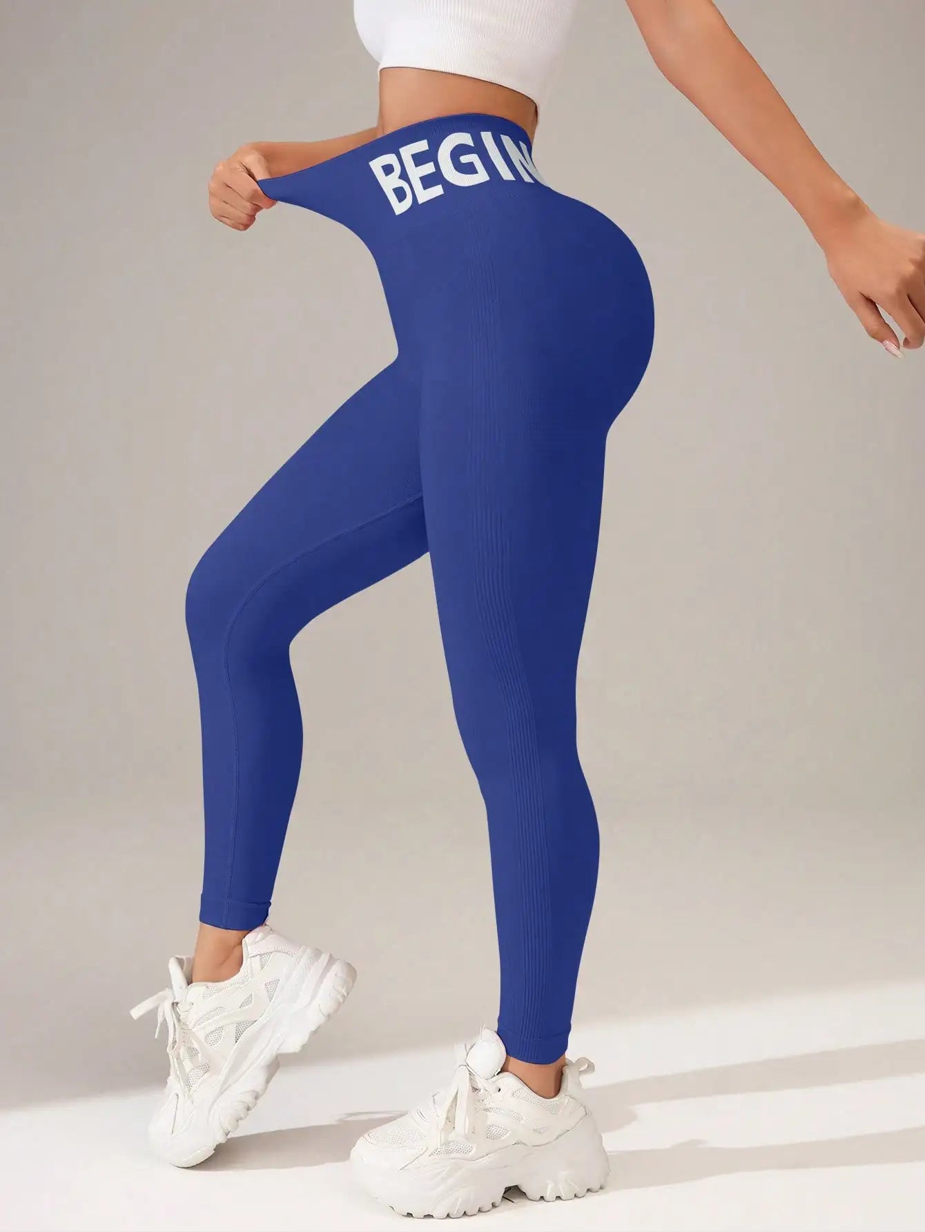 Seamless Yoga Leggings – High-Waist Butt-Lifting Quick-Dry Breathable Workout Tights with Lettering Print for Women