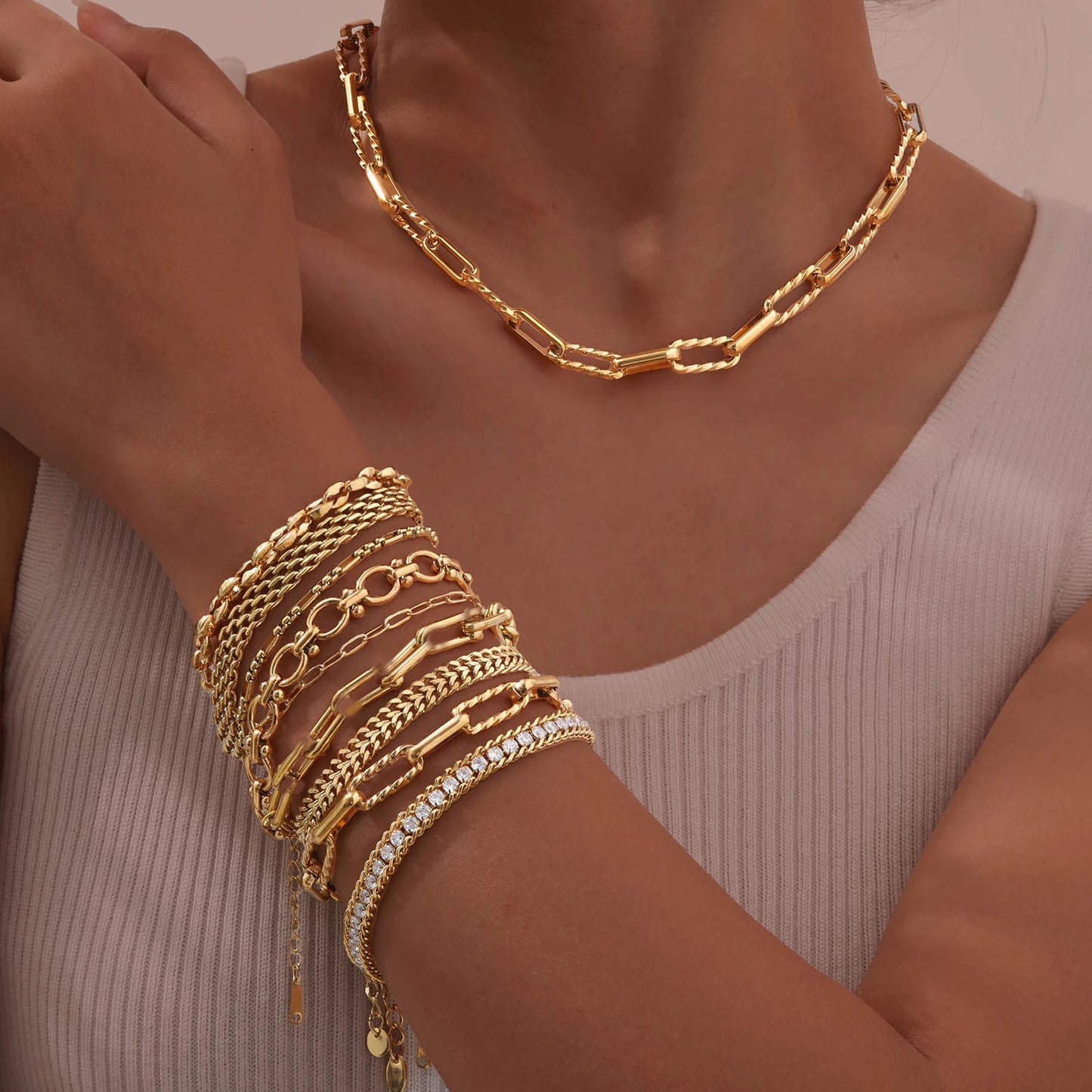18K Gold Plated Stainless Steel Paperclip Chain Bracelet – Adjustable Twist Link Chunky Stackable Bracelet for Women